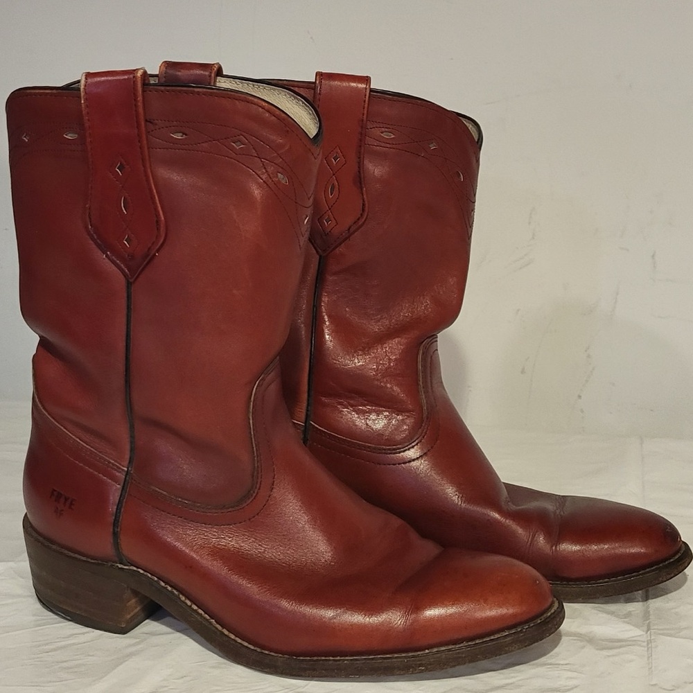 🧧Price Drop....FRYE men's oxblood red leather western boots